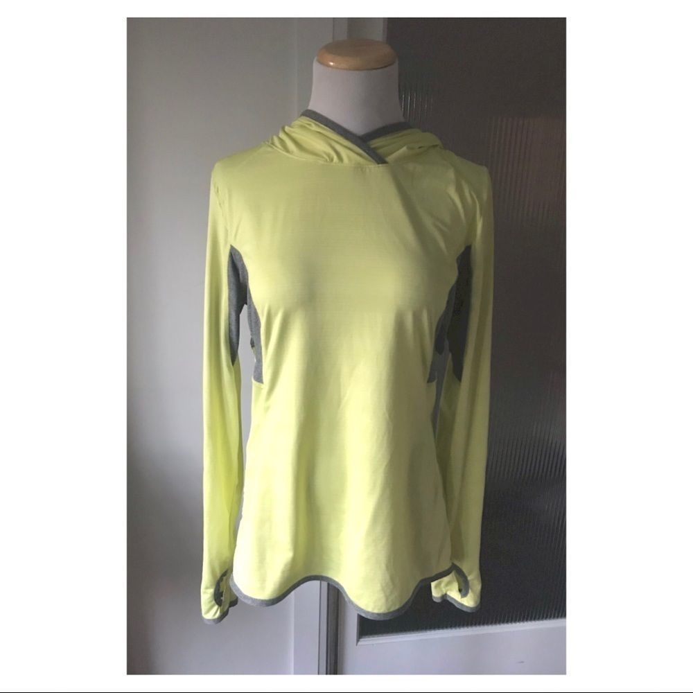 Mondetta long sleeve athletic top